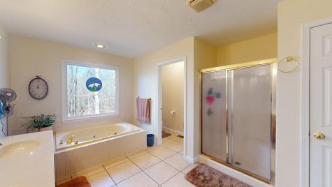 175 Castleton Cove Paris TN 38242