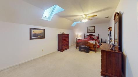 175 Castleton Cove Paris TN 38242