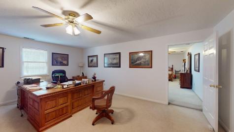 175 Castleton Cove Paris TN 38242