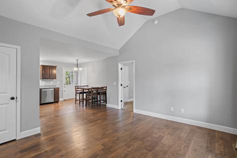 638 Hillview Road Dickson TN 37055