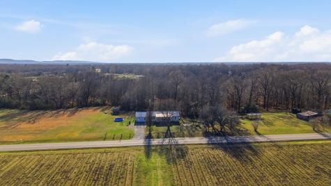 105 Farris Creek Bridge Road Belvidere TN 37306
