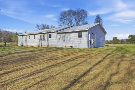 105 Farris Creek Bridge Road Belvidere TN 37306