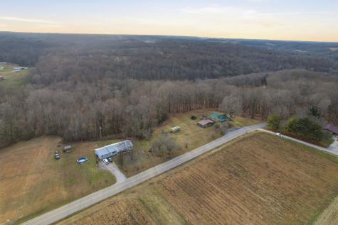 105 Farris Creek Bridge Road Belvidere TN 37306