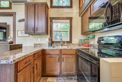 30 Oakleaf Trail Tracy City TN 37387