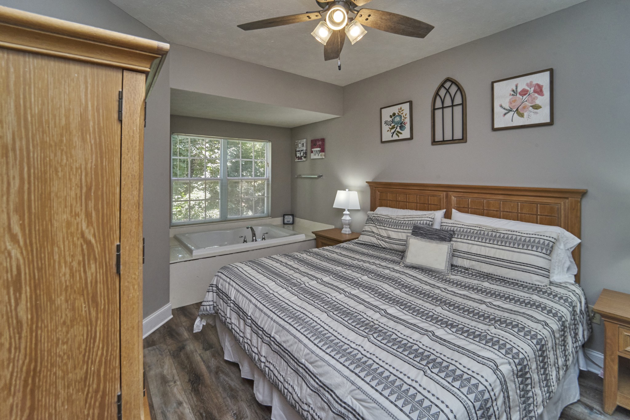 818 Golf View Boulevard Pigeon Forge TN 37863