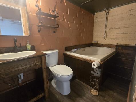 124 W Winchester Street Gallatin TN 37066