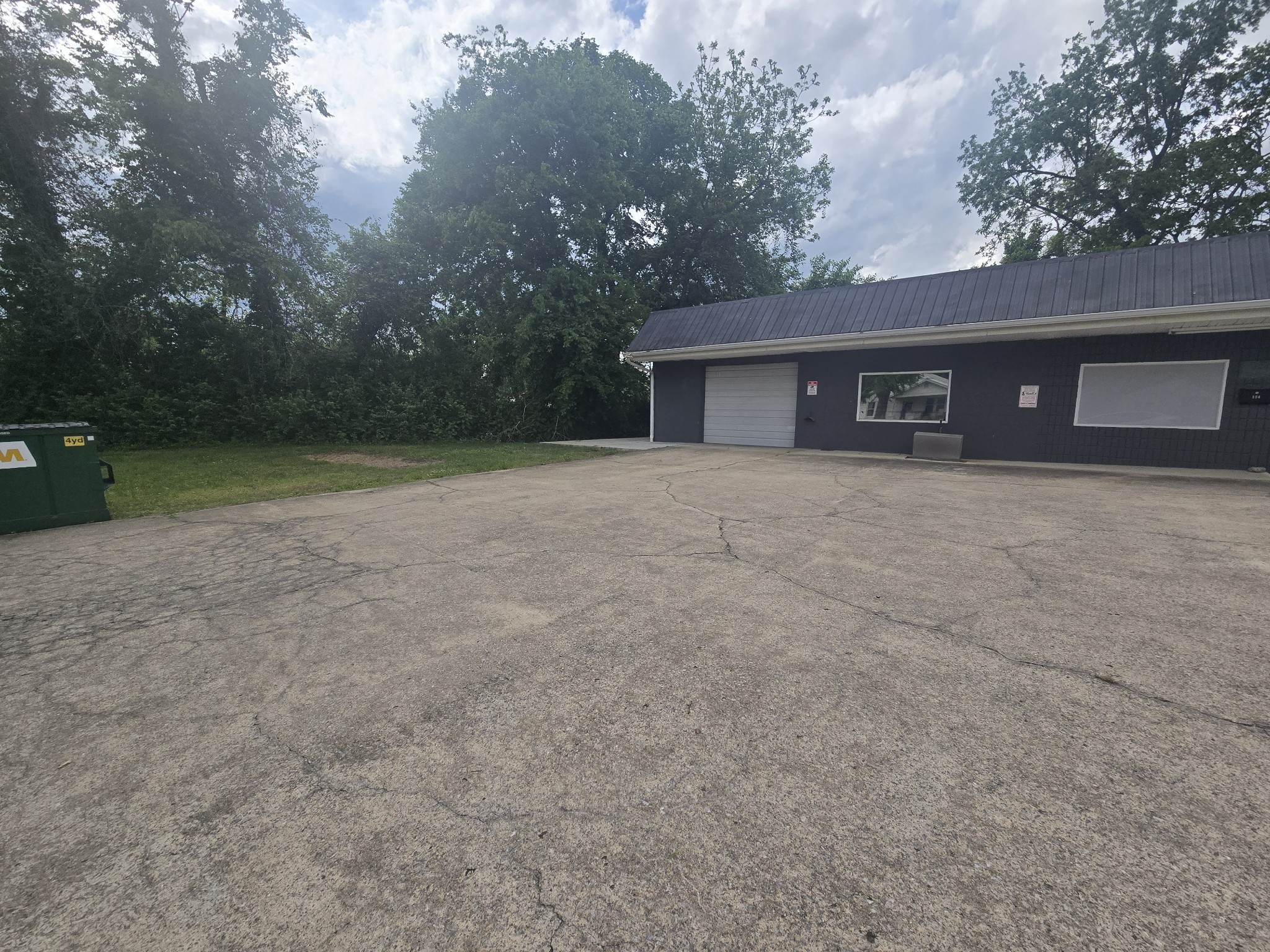 124 W Winchester Street Gallatin TN 37066