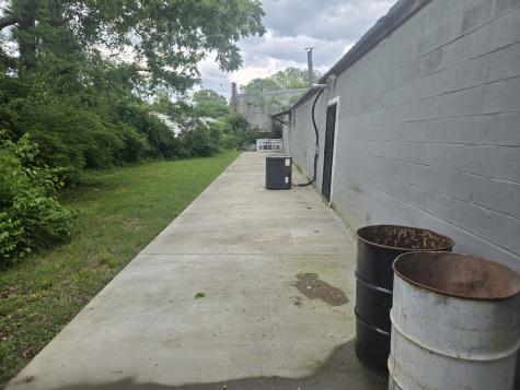 124 W Winchester Street Gallatin TN 37066