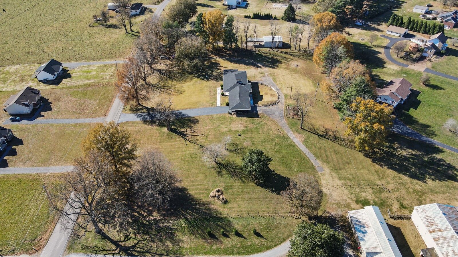 676 Ferguson Hill Road Lafayette TN 37083
