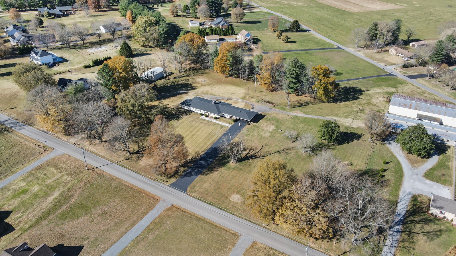 676 Ferguson Hill Road Lafayette TN 37083