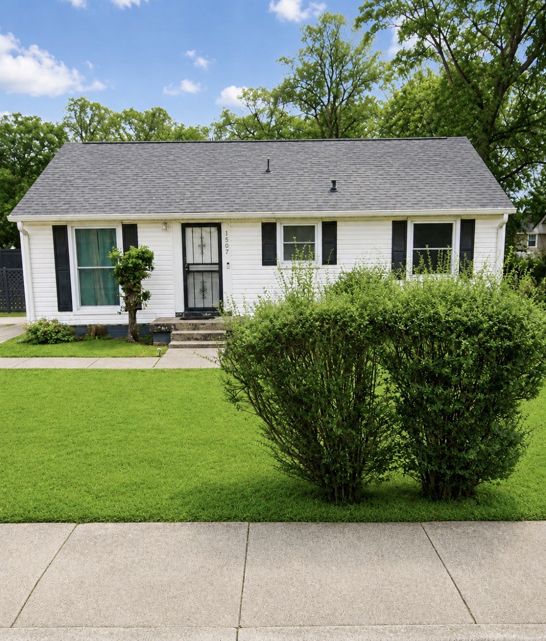 1507 23rd Ave, N Nashville TN 37208