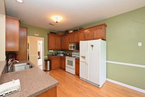 107 Knights Bridge Station Hendersonville TN 37075