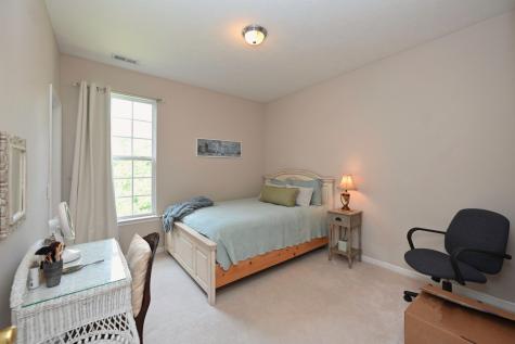 107 Knights Bridge Station Hendersonville TN 37075