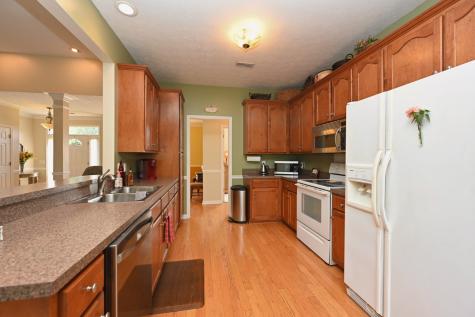 107 Knights Bridge Station Hendersonville TN 37075