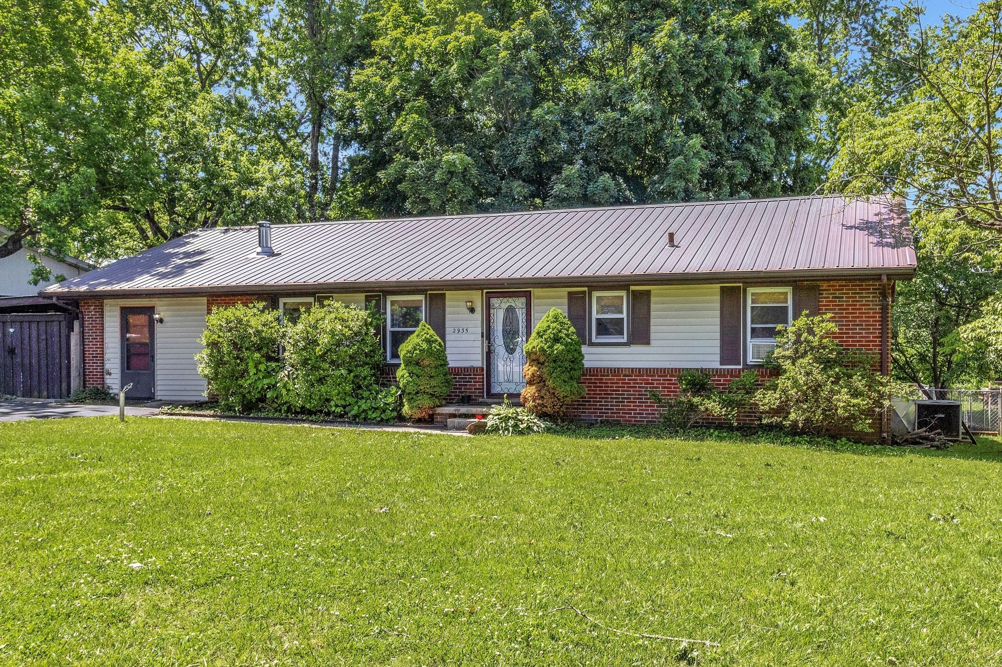 2935 Seminole Avenue Hopkinsville KY 42240