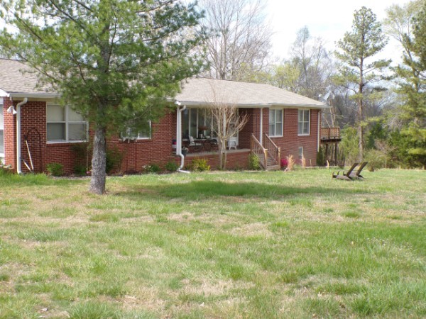 1057 S Ellington Parkway Lewisburg TN 37091