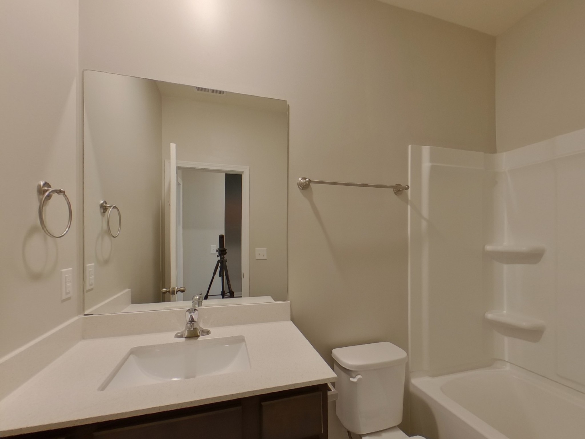 2927 Beeswax Street Columbia TN 38401