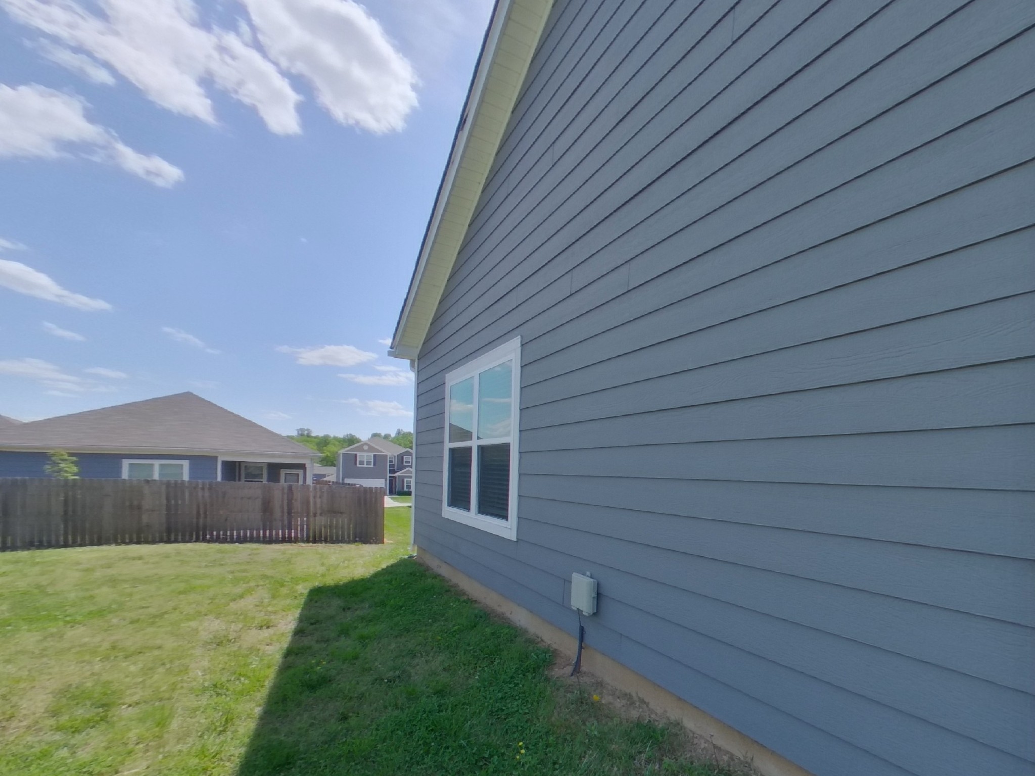 2927 Beeswax Street Columbia TN 38401