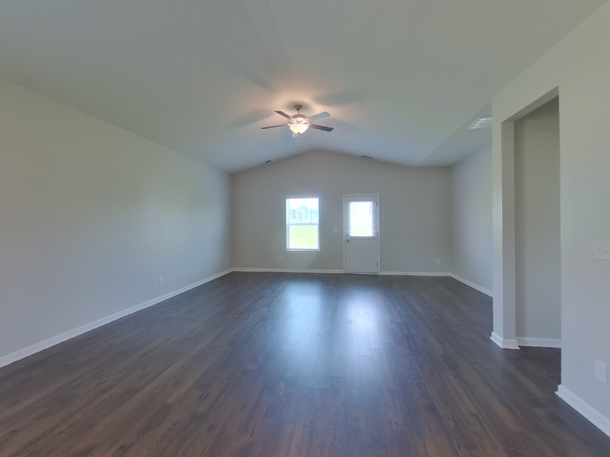2927 Beeswax Street Columbia TN 38401