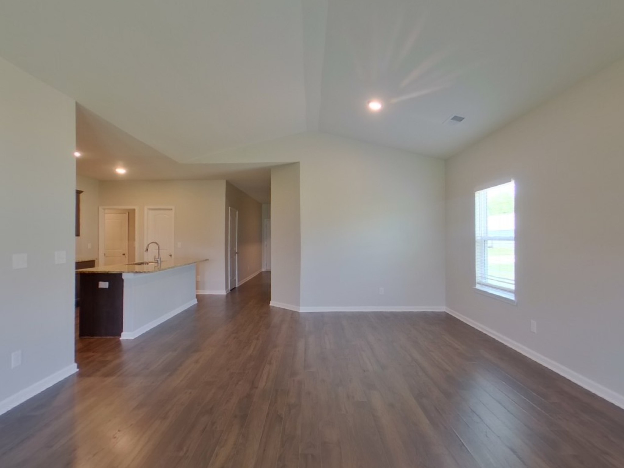 2927 Beeswax Street Columbia TN 38401