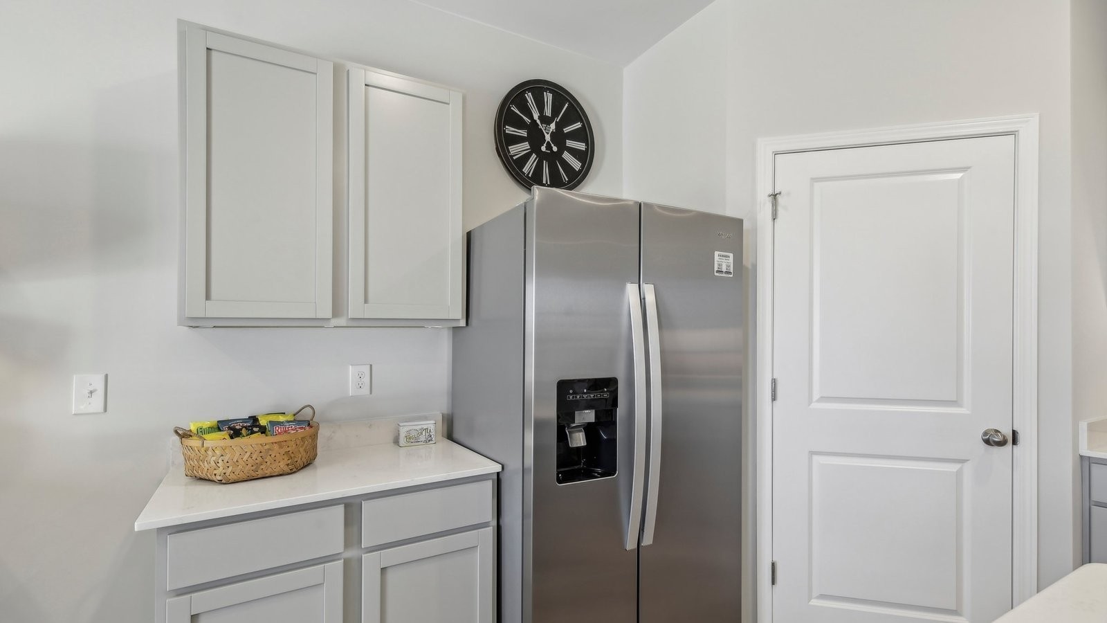 4348 Scarlet Court Columbia TN 38401
