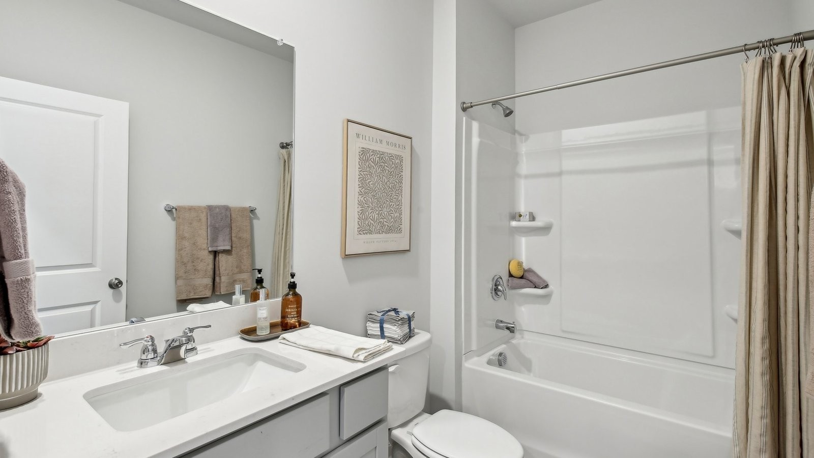 4348 Scarlet Court Columbia TN 38401