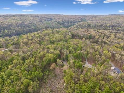 2318 Little Bend Road Signal Mountain TN 37377
