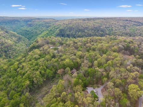 2318 Little Bend Road Signal Mountain TN 37377