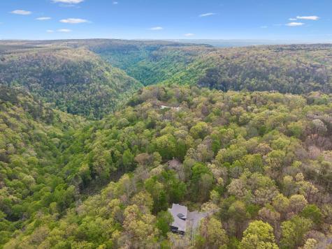2318 Little Bend Road Signal Mountain TN 37377