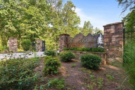 2318 Little Bend Road Signal Mountain TN 37377