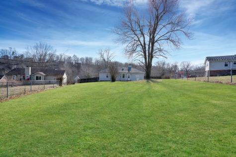 1750 Broadripple Drive Clarksville TN 37042