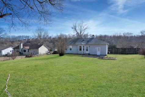 1750 Broadripple Drive Clarksville TN 37042