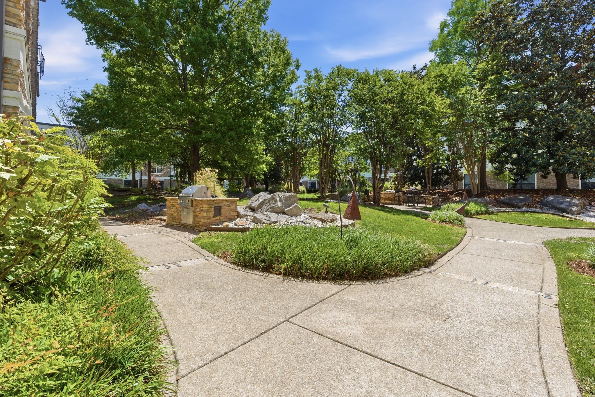 2600 Hillsboro Pike Nashville TN 37212