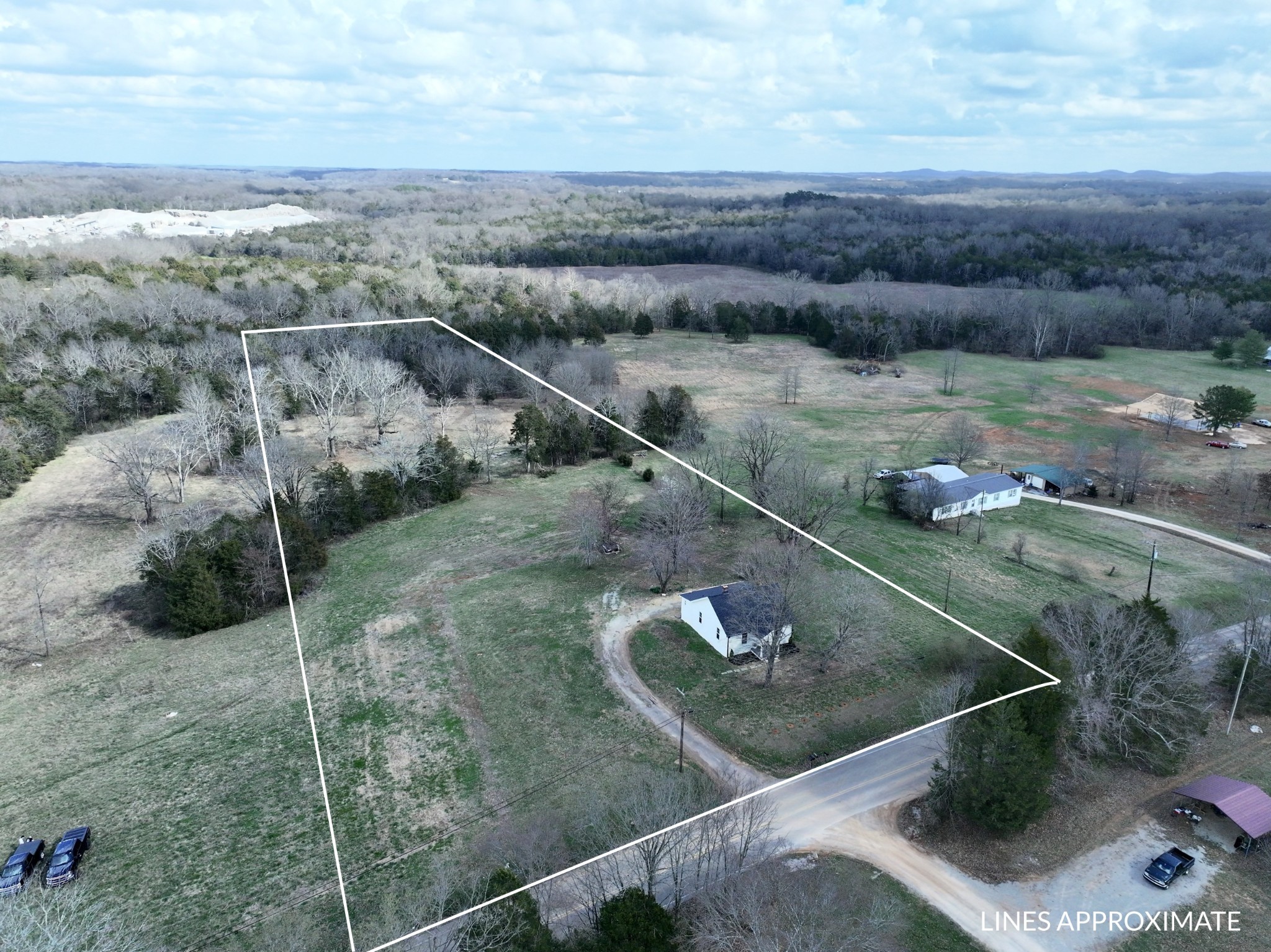 999 Old Lewisburg Highway Columbia TN 38401