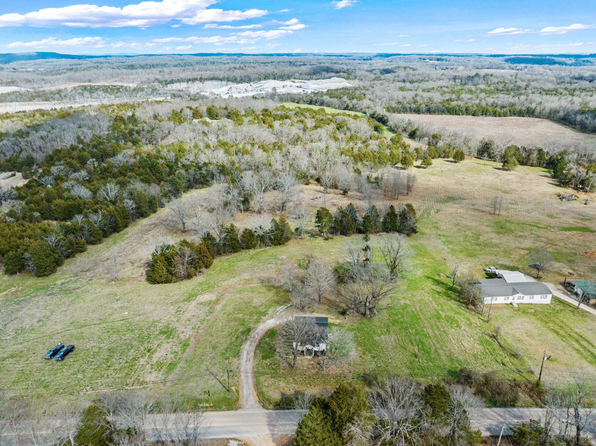 999 Old Lewisburg Highway Columbia TN 38401