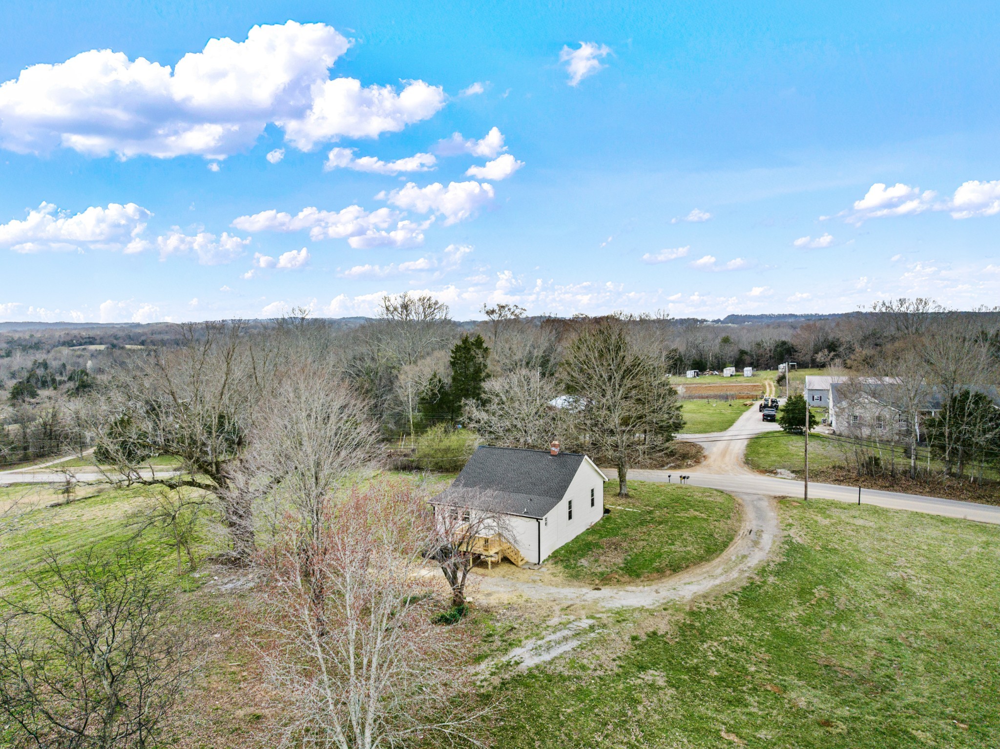 999 Old Lewisburg Highway Columbia TN 38401