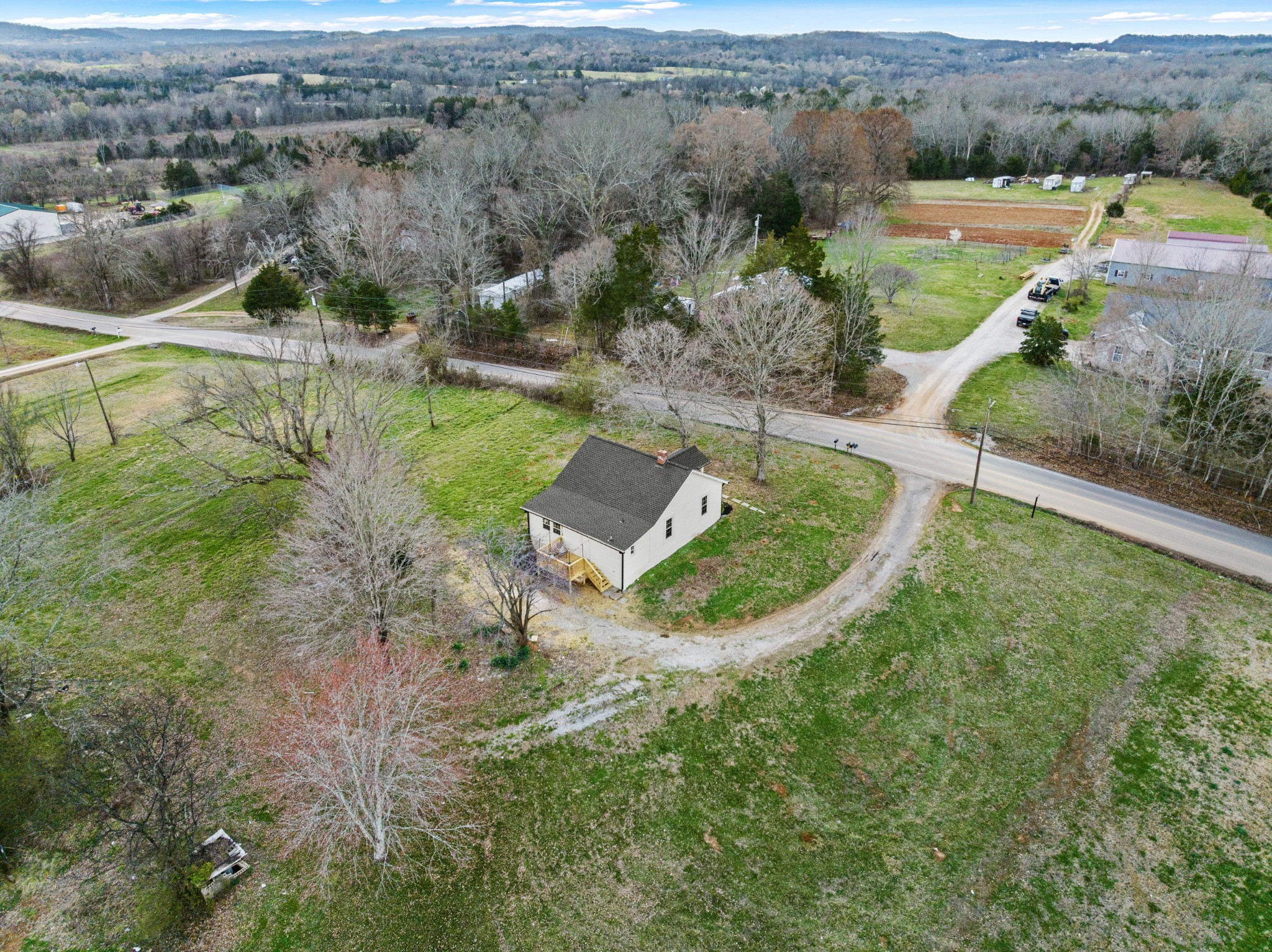 999 Old Lewisburg Highway Columbia TN 38401