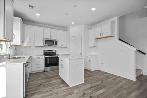 110 Model Court Columbia TN 38401