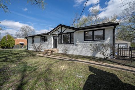 4122 Saunders Avenue Nashville TN 37216