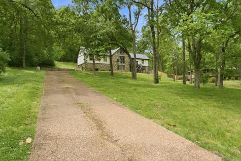 2002 Sunny Side Drive Brentwood TN 37027