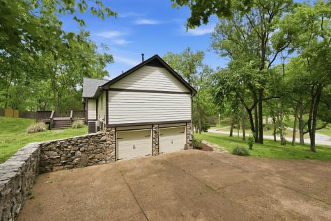 2002 Sunny Side Drive Brentwood TN 37027