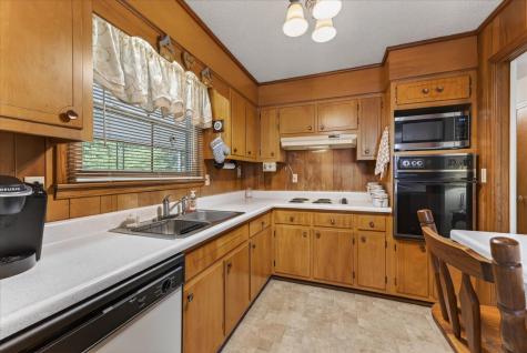 102 Rainbow Street Clarksville TN 37042