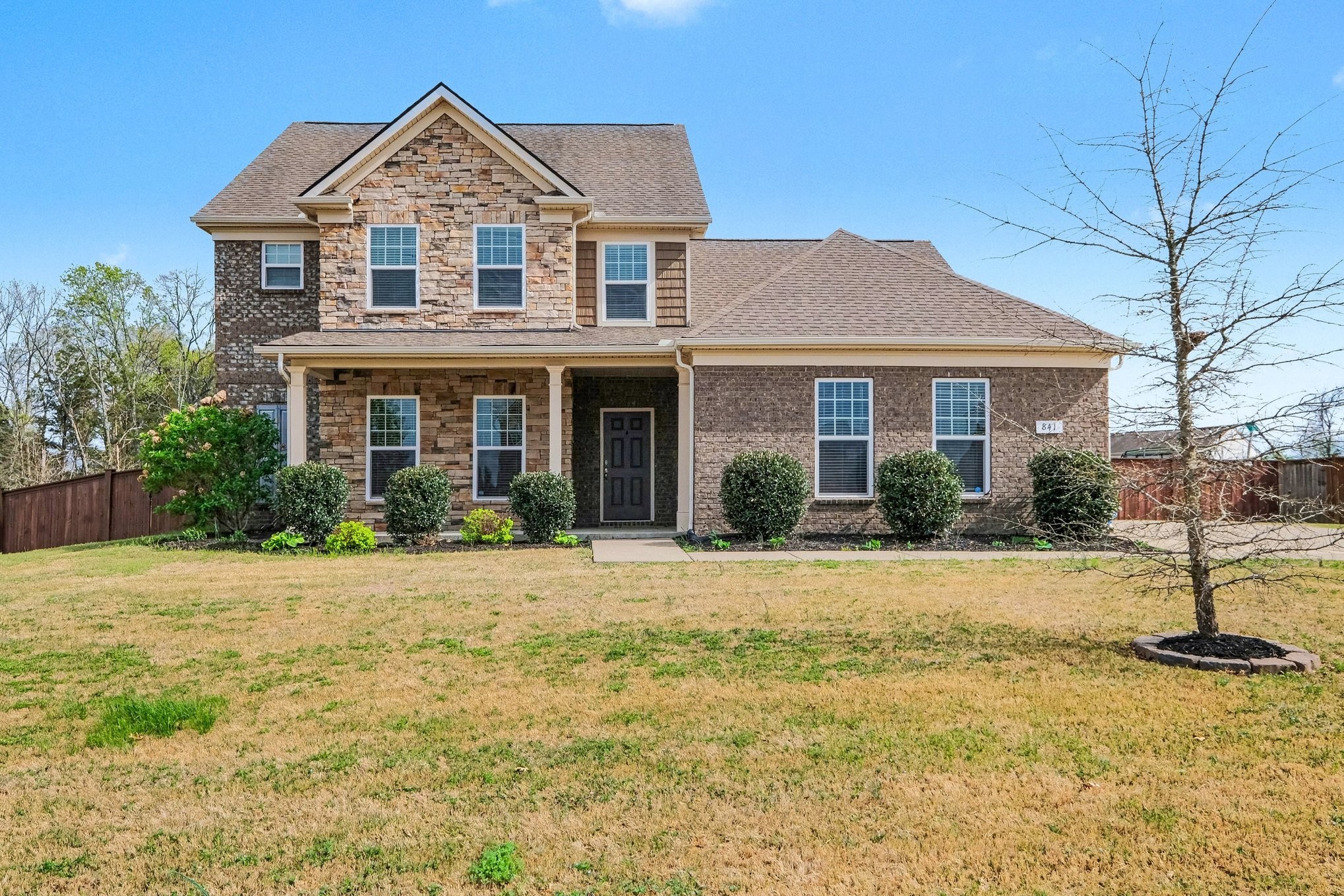 841 Madison Drive Lebanon TN 37087