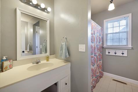 112 Deerfield Drive Columbia TN 38401