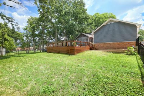 112 Deerfield Drive Columbia TN 38401