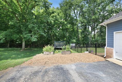 112 Deerfield Drive Columbia TN 38401