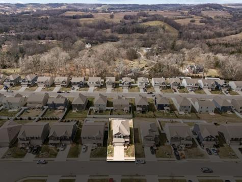 3153 Chaplins Trace Columbia TN 38401