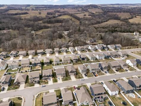 3153 Chaplins Trace Columbia TN 38401