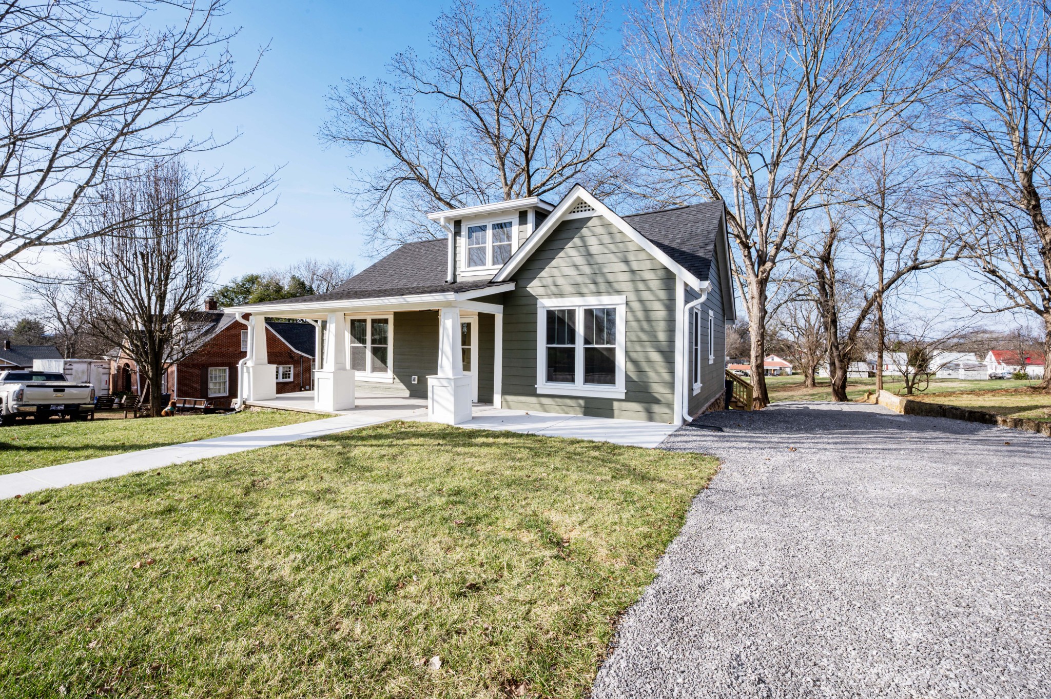 643 North Spring Street Mcminnville TN 37110