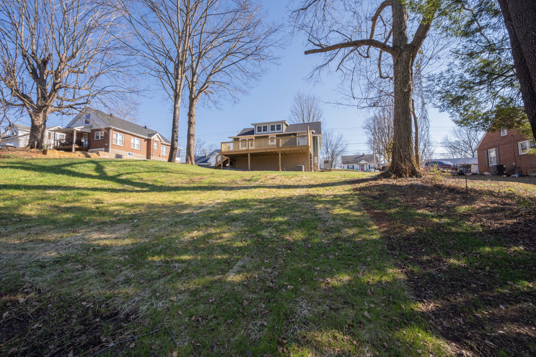 643 North Spring Street Mcminnville TN 37110